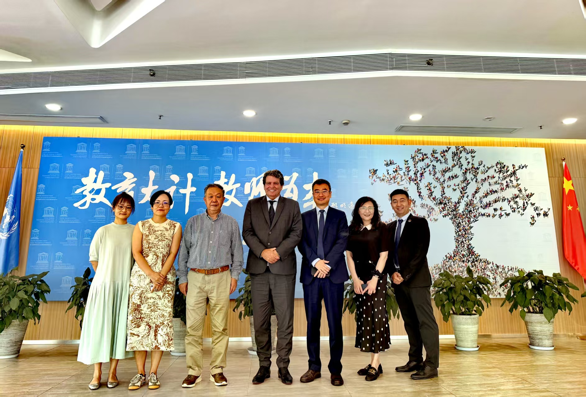 微信图片_20251020095001_906_114.jpg