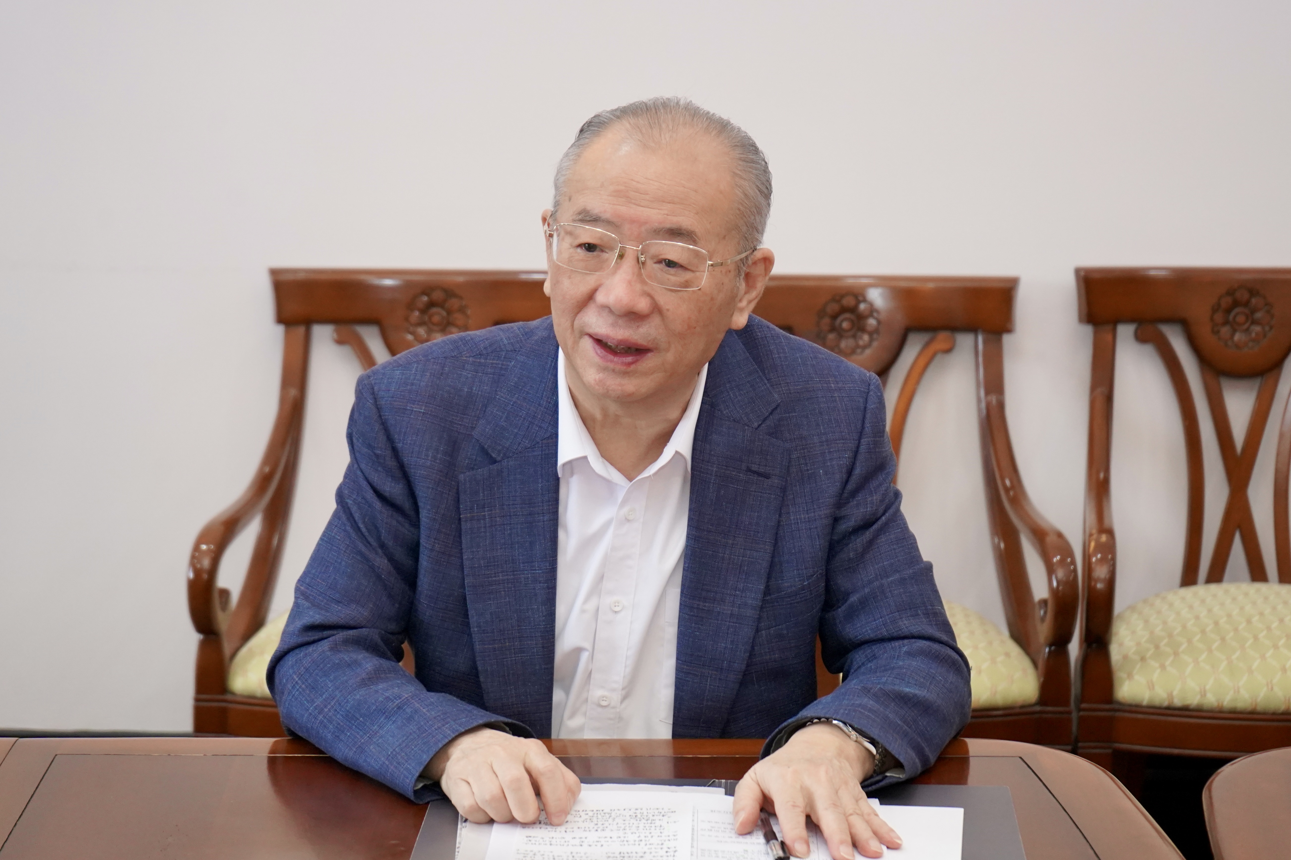 微信图片_2025-10-20_094215_135.jpg